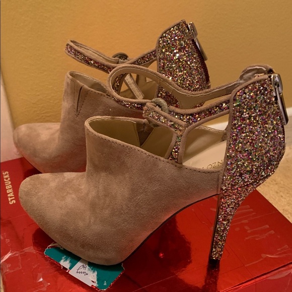 ENZO ANGIOLINI glitter strappy heel booties 4.5" glitter heel and a back zipper - Picture 14 of 14